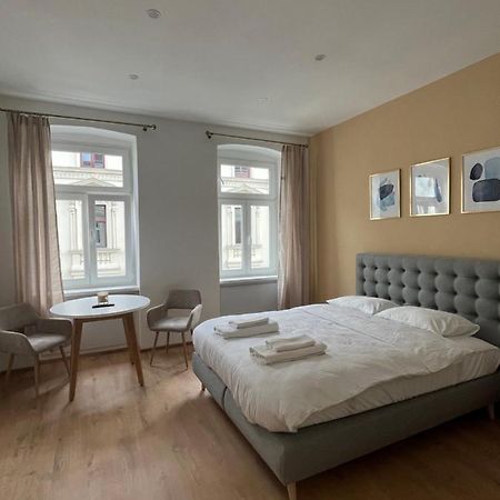 Apartment Near Metro & Netflix Vienna Exterior photo